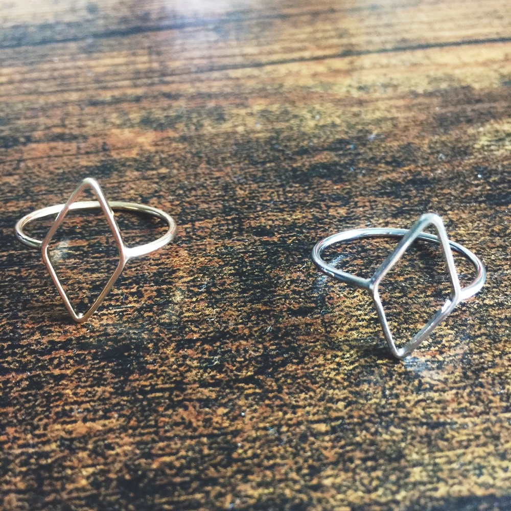 Diamond Ring - Picture 2 of 4
